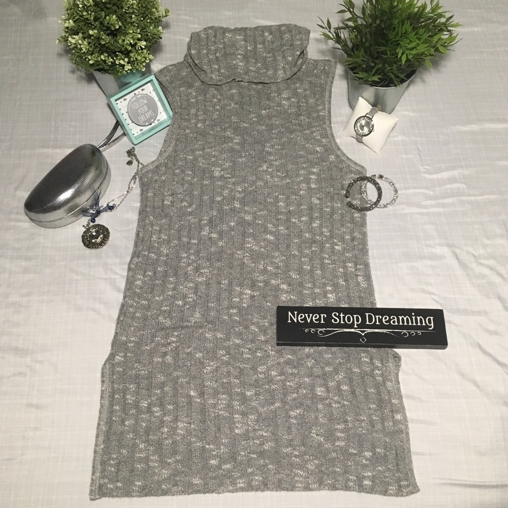 MIAMI TURTLENECK TANK TOP